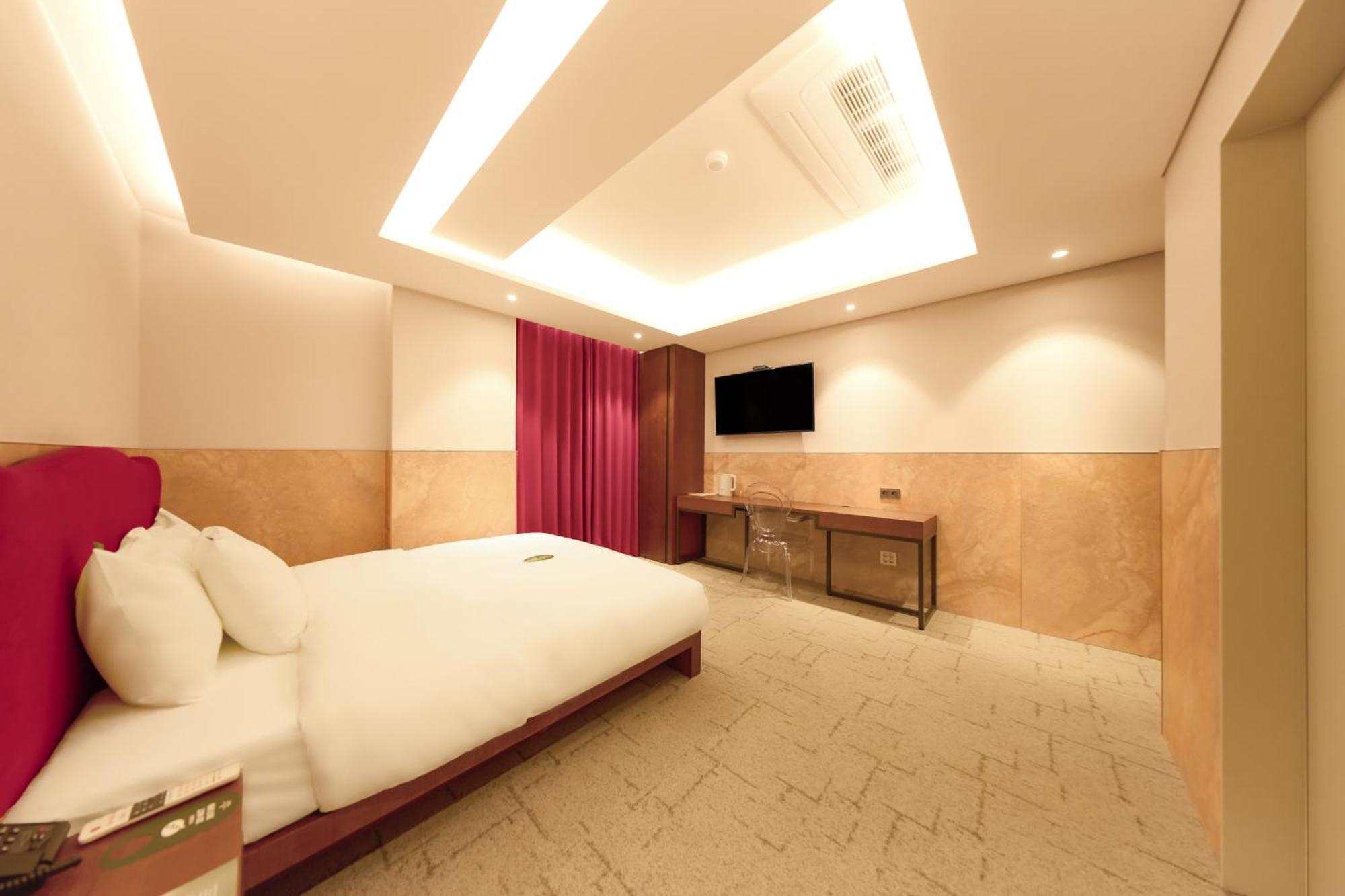 Capace Hotel Gangnam Seoul Exterior photo